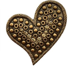 CHICO’S 2007 Heart Brooch in Antique Gold Tone With Rhinestones